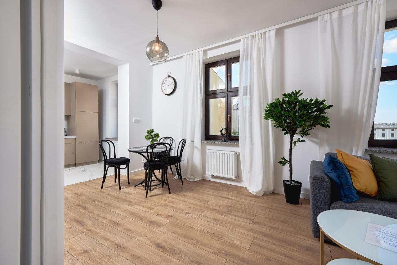 Lumina 2-Room Apartment Near Fabryczna Lodž Exteriér fotografie