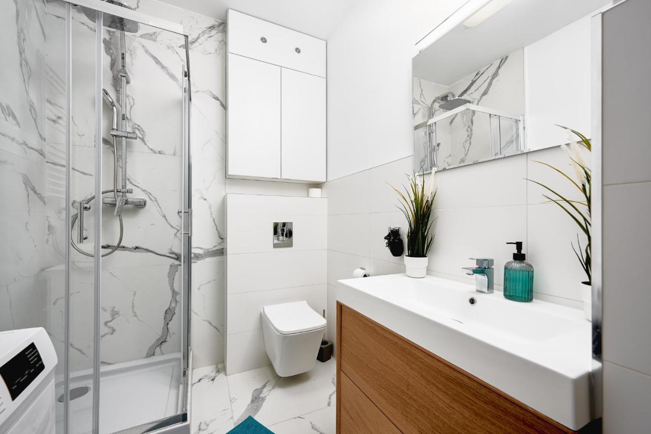 Lumina 2-Room Apartment Near Fabryczna Lodž Exteriér fotografie